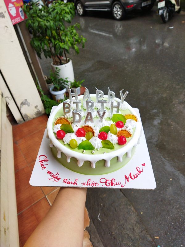 Bánh xanh lá, happy birthday, kem chảy