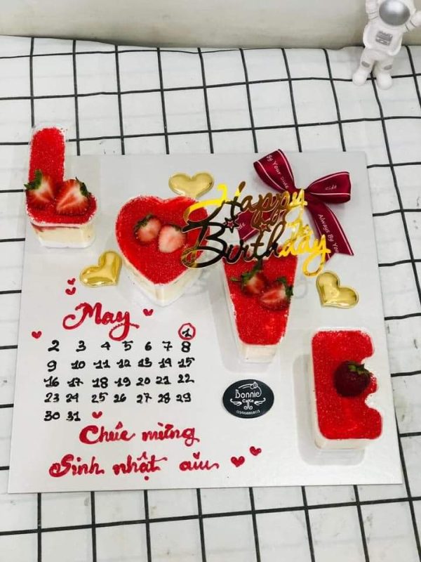 bánh kem tươi set LOVE mẫu 3 tặng người yêu/ vợ / chồng